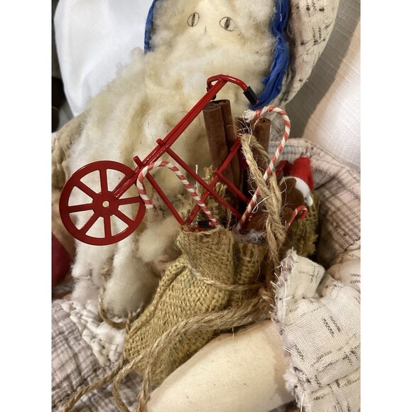 Vintage Folk Art Primitive Santa Claus Hand Made From A Quilt Patchwork Signed - Picture 4 of 16